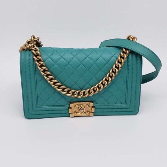 CHANEL Handbags - CHANEL Boy Green Leather Shoulder Bag 2650-080524